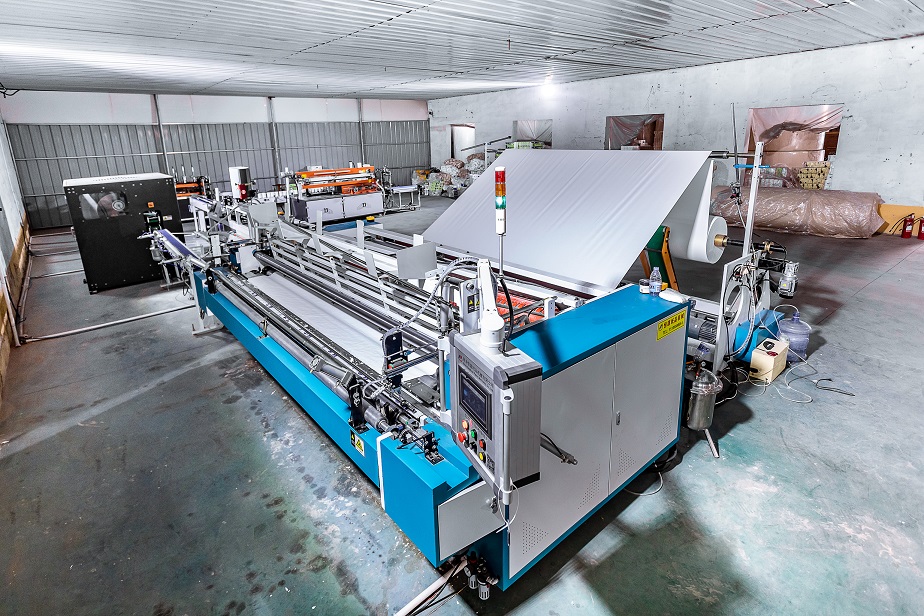 衛(wèi)生紙復(fù)卷機(jī) (3).jpg